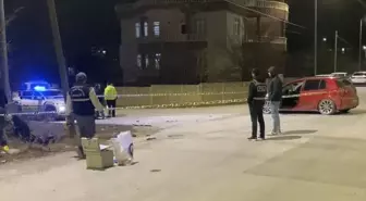 Yozgat'ta otomobil ile motosiklet çarpıştı, 1 kişi öldü, 2 kişi yaralandı