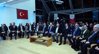 YTB, Brüksel'de Türk toplumunun başarı hikayelerinin ele alındığı panel düzenledi