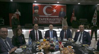 Zafer Partisi Genel Başkanı Özdağ, Kayseri'de partisinin iftar programına katıldı