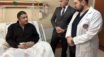 Zamanla yarışan doktorlar riskli beyin ameliyatıyla genç hastayı hayata bağladı