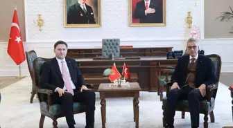 Bakan Memişoğlu, Karadağ Sağlık Bakanı Vojislav Šimun ile görüştü