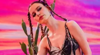 CapitaliZoo Beren Saat şarkı sözleri (TÜRKÇE ÇEVİRİ) Beren Saat klip izle!