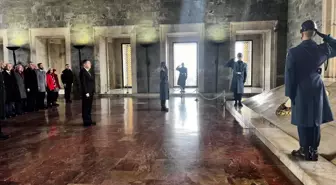 Gençlerbirliği'nden Anıtkabir ziyareti