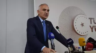 Kültür ve Turizm Bakanı Ersoy: Batman'ı Türkiye Yüzyılı'nın kültür, turizm ve medeniyet şehirlerinden biri yapma kararlılığındayız