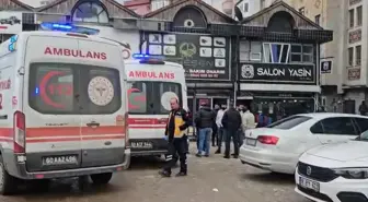Kazı çalışmasında toprak altında kalan işçi kurtarıldı