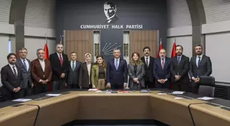 Özgür Özel, Diyarbakır Kent Koruma ve Dayanışma Platformu temsilcileri ile buluştu