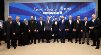 Bilal Erdoğan: 'Siyasetçiler siyaseti için koşturacaklar, biz de sivil toplumda sivil toplum için koşturacağız ve buna devam edeceğiz'