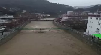 Akdeniz Bölgesi'nde etkili olan sağanak sele döndü: Adana, Osmaniye, Hatay ve Mersin'de hasar tespiti çalışmaları yapılacak