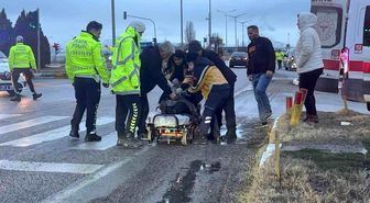 Erzincan'da iki araç çarpıştı: 2 yaralı