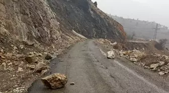 Gölbaşı ilçesinde korkutan heyelan