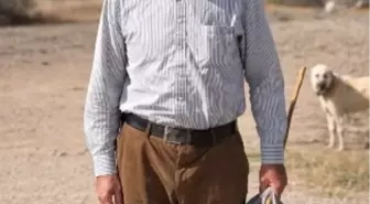 Kopan elektrik telini kaldırmaya çalışırken akıma kapılıp öldü