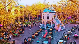 Koza Han'daki masa-sandalye krizine yargı freni! Tahliyeye 'dur' kararı