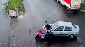 Çorlu'da Motosiklet ile Otomobil Çarpıştı: 1 Yaralı