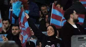 Trendyol Süper Lig: Trabzonspor: 1 Fenerbahçe: 1 (Maç devam ediyor)