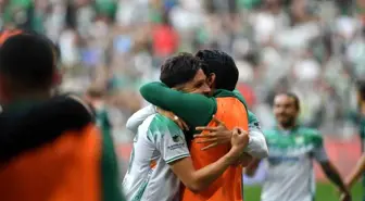 Bursaspor sahasında Kırklarelispor'u farklı geçti