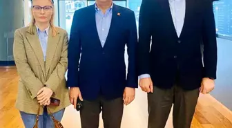 CHP Genel Başkanı Özel Ortaklar çöp şişini es geçmedi