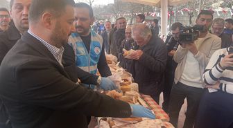 Kağıthane'de 5 tonluk sucuk ekmek ikramı