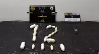 Kapsül halinde 88 parça uyuşturucu yutan şüpheliler tutuklandı