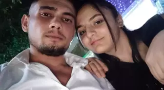 Minibüsle çarpışan otomobilin sürücüsü ve eşi öldü