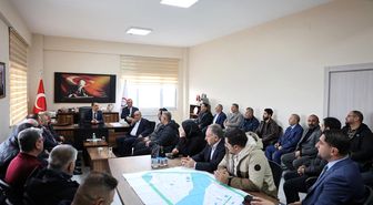 Vali Taşolar, Organize Sanayi Bölgesi'nde yatırımcılarla buluştu