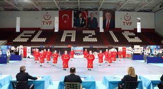 Elazığ'da geleneksel ezgilerle büyük rekabet