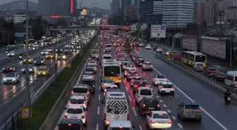 İstanbul'da trafik yoğunluğu yüzde 89'a ulaştı