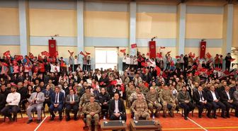 Askeri bando takımı, Hakkari'de konser verdi