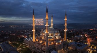 Bakan Ersoy: Restorasyonlarını tamamladığımız camilerimizi ramazanda ibadete açıyoruz