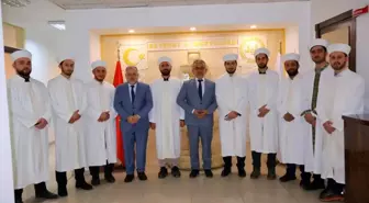 Bayburt'ta göreve başlayan imam hatiplere cübbe töreni