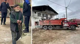 25 yıl boyunca evinde biriktirdiği çöpü 20 kamyon 2 günde ancak çıkardı