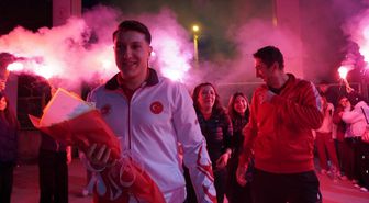 Altın Madalyalı Kick Boks Şampiyonu Yiğit Erdoğan Bolu'da Karşılandı