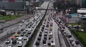 İstanbul'da trafik yoğunluğu yüzde 90'a ulaştı