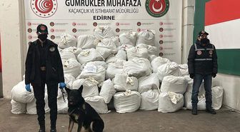Kapıkule Sınır Kapısı'nda 914 kilo esrar ele geçirildi