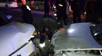 Mardin'de iki otomobil çarpıştı, 6 kişi yaralandı