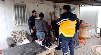 Matkapla elini delen işçi yaralandı