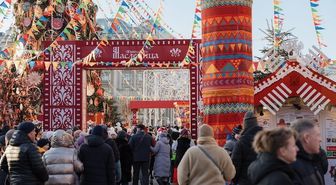 Moskova'daki Maslenitsa Festivali devam ediyor