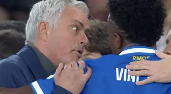 Şampiyonlar Ligi'nde olay! Attığı gol sonrası ırkçılık yapıldı, sahayı terk etti