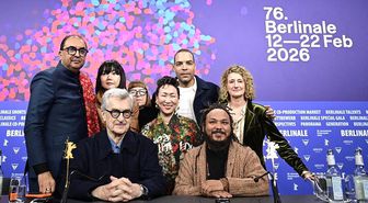 Berlinale'de Gazze tartışmaları: Tunuslu yönetmen ödülü reddetti, 80 sanatçı bildiri imzaladı