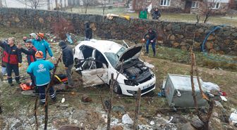 Bingöl'de otomobil şarampole devrildi: 7 yaralı