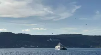 Bozcaada ve Gökçeada'da feribot seferlerine 'fırtına' engeli