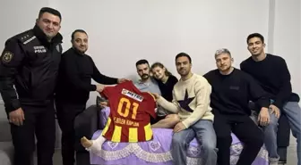 Zecorner Kayserispor'dan operasyonda yaralanan özel harekat polisine ziyaret