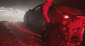 Ardahan'da tipide mahsur kalan vatandaşları AFAD kurtardı