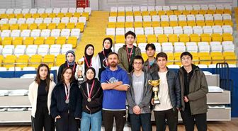 Bayburt Fen Lisesi öğrencilerinden satrançta başarı