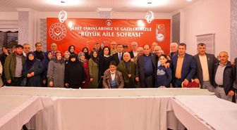 Bayburt'ta 'Büyük Aile Sofraları' iftarı şehit aileleri ve gazilerle paylaşıldı