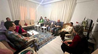 Dumlupınar Kaymakamı Teltik, iftarını şehit ailesiyle açtı