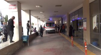 İnşaat alanında oynarken üzerlerine demir profil düşen 2 kardeş öldü