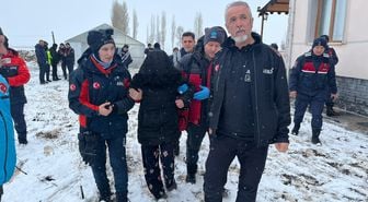 Kaybolan genç metruk evin serasında bulundu