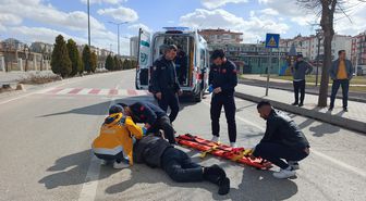 Minibüsün çarpması ile 32 metre ileri fırlayan yaya öldü