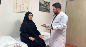 4 yaşında felç geçiren kadın, 52 yıl sonra kolunu yeniden hareket ettirdi
