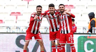Trendyol 1. Lig: Özbelsan Sivasspor: 4 Sakaryaspor: 1